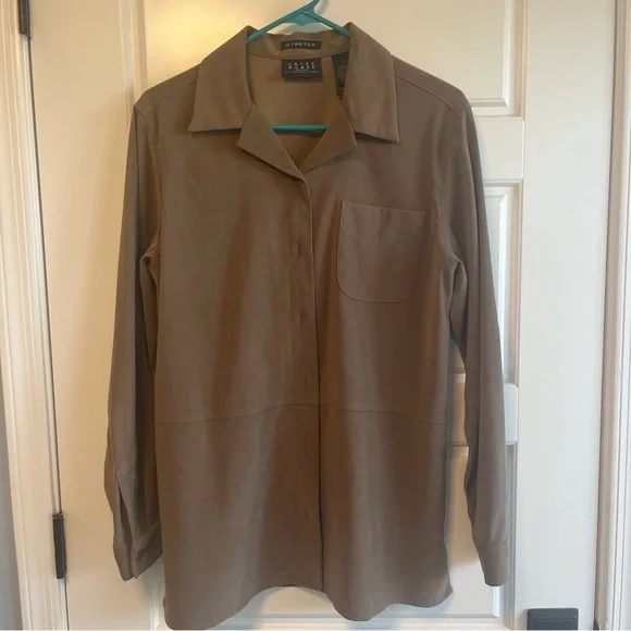 Liz Claiborne Crazy Horse Stretch Long Sleeve Button Down Shirt Tan - Picture 1 of 5